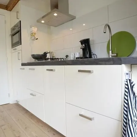 Goeie Stek Fishing House Oudeschild